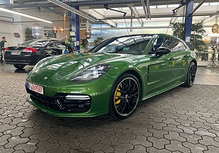 Porsche Panamera GTS