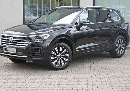 VW Touareg Volkswagen Atmosphere 4.0 TDI *NACHTSICHT*AHK*ACC*