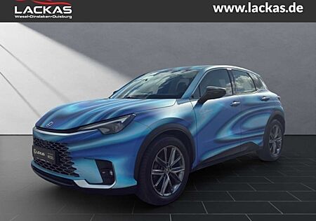 Lexus LBX ELEGANT SAFE&SOUND Amelie Runkel Design