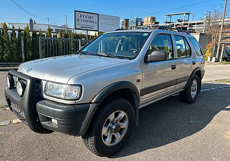 Opel Frontera 2.2 16V