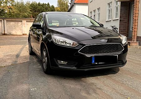 Ford Focus Turnier 1.5 TDCi DPF Start-Stopp-System ST-L