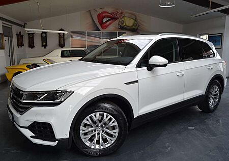 VW Touareg Volkswagen 3,0 V6 4Motion Luft, Leder, AHK 12 Monate Garantie