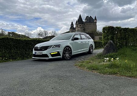 Skoda Octavia RS