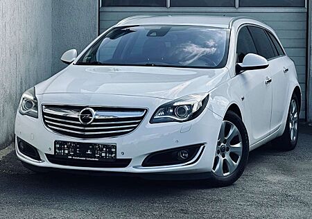 Opel Insignia A Sports Tourer*XENON*NAVI*KAMERA*2.HD*