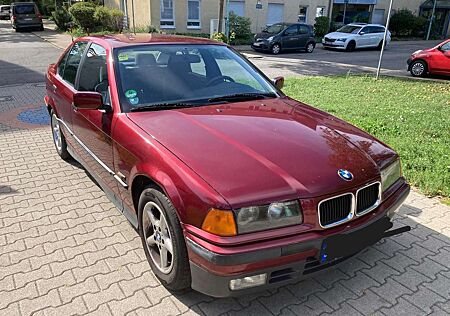 BMW 318i 318