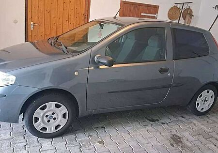 Fiat Punto Punto 1.2 8V Active Clima