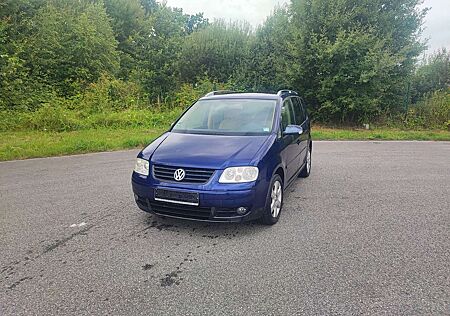 VW Touran Volkswagen 2.0 TDI Trendline