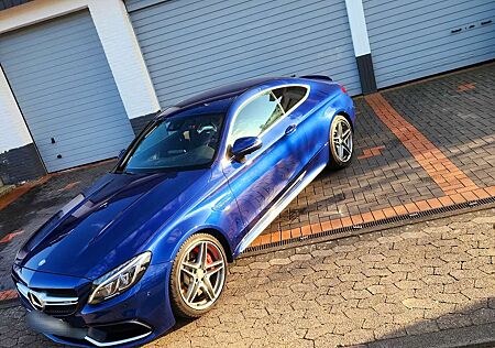 Mercedes-Benz C 63 AMG Coupe S Speedshift 7G-MCT