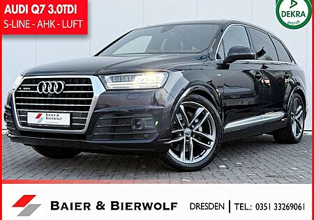 Audi Q7 3.0 TDI quattro S LINE AHK LUFT PANO KEYLESS