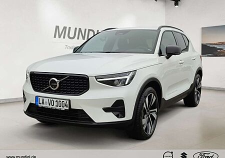 Volvo XC 40 XC40 Plus Dark 2WD B4 EU6d