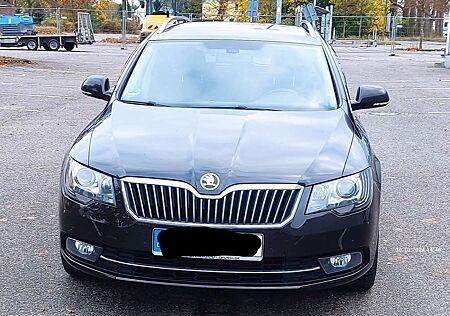 Skoda Superb Combi 2.0 TDI Green tec L&K