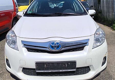 Toyota Auris Hybrid Life