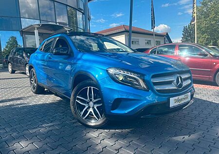 Mercedes-Benz GLA 220 CDI /d Urban Navi. Bi-Xenon. Night-Paket