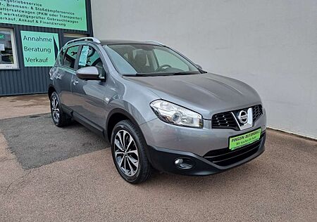 Nissan Qashqai *CAM, Navi, Tempo., 2-fach bereift*