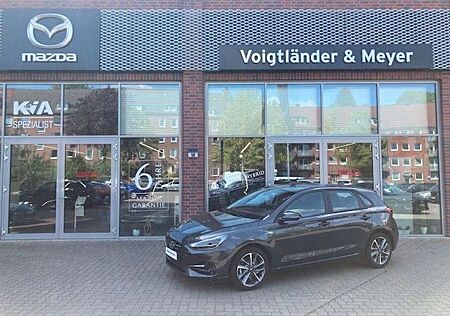 Hyundai i30 Trend Automatik Kamera Navi Ganzjahresreifen