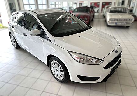 Ford Focus Lim. Cool & Connect- GARANTIE !