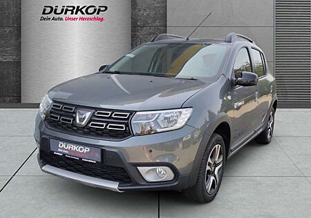 Dacia Sandero II Stepway Celebration Navi Klima Temp PDC Bergan