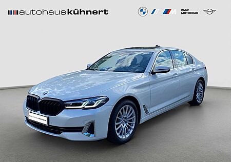 BMW 520 d xDrive Limousine LuxuryLine Laser ACC AHK SHD