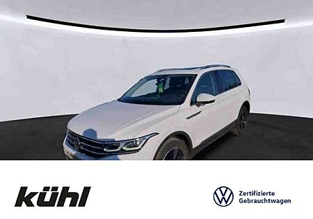 VW Tiguan Volkswagen 2.0 TDI DSG Elegance Navi,AHK,Pano,LM18,S