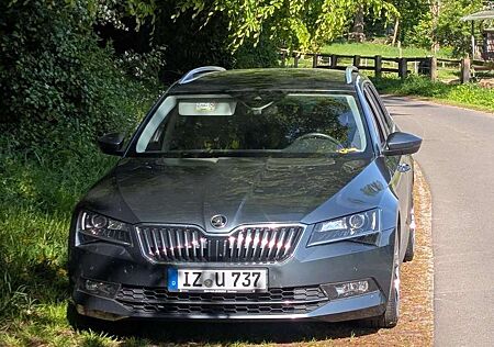 Skoda Superb Combi 2.0 TDI Style