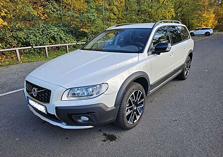 Volvo V70 Diesel D5 AWD Geartronic Black Edition