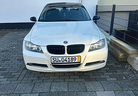 BMW 320d 320