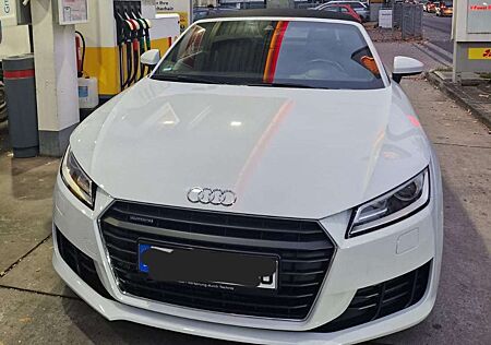Audi TT Roadster 2.0 TFSI quattro