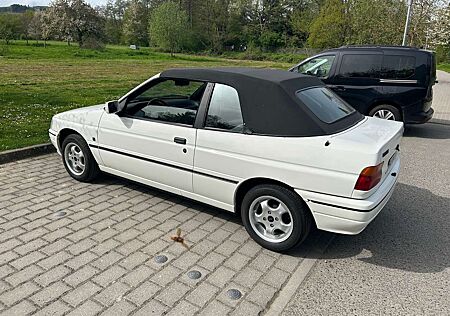 Ford Escort CLX