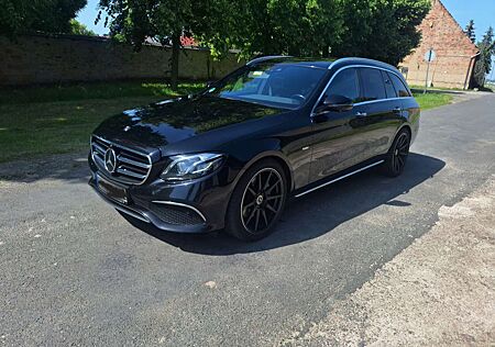 Mercedes-Benz E 300 d T 9G-TRONIC Sportstyle Edition