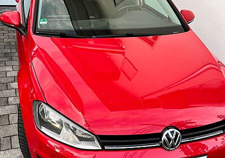 VW Golf Volkswagen 1.2 TSI BlueMotion Technology Cup