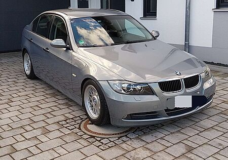 BMW 320 3er, E90, neuer Motor, AHK, Xenon