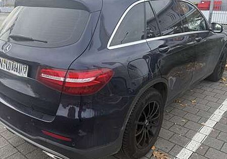 Mercedes-Benz GLC 300 4Matic 9G-TRONIC Exclusive