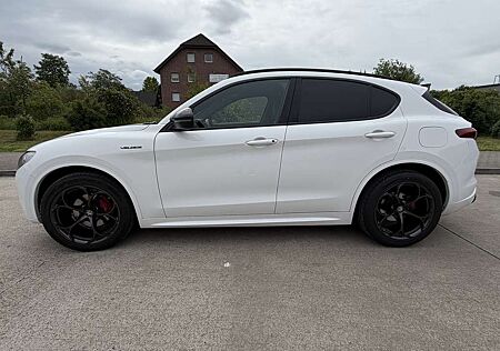 Alfa Romeo Stelvio 2.2 Diesel 16V AT8 Q4 Veloce