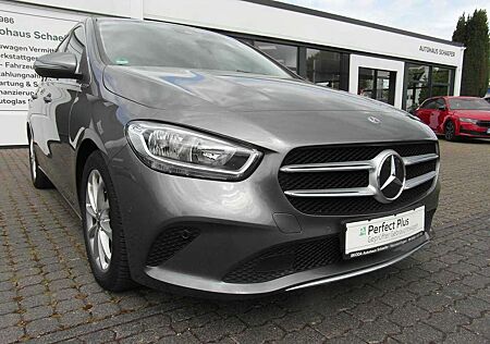 Mercedes-Benz B 180 7G-DCT Edition 19 B180, Navi,AHK,Alu,PDC