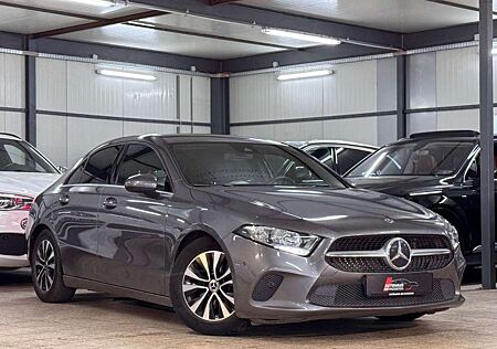 Mercedes-Benz A 180 d Lim. STYLE*LANE*KAME*TLEDER*1.HAND
