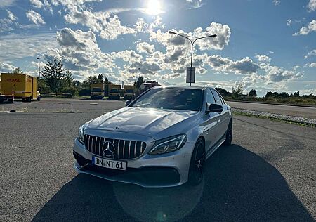 Mercedes-Benz C 63 AMG Pano / 360 / Night