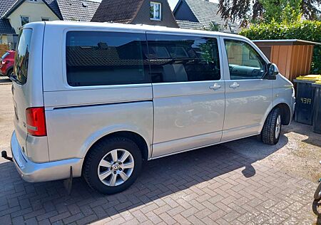 VW T5 Multivan Volkswagen Multivan DSG Highline