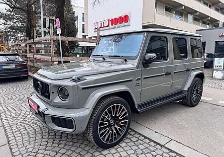 Mercedes-Benz G 63 AMG G63 AMG / Classicgrau uni / Schwarz / A22 / 2026