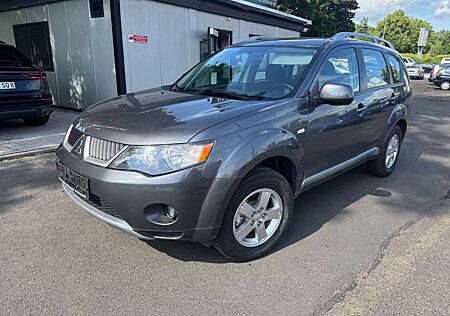 Mitsubishi Outlander 2.0 DI-D Invite