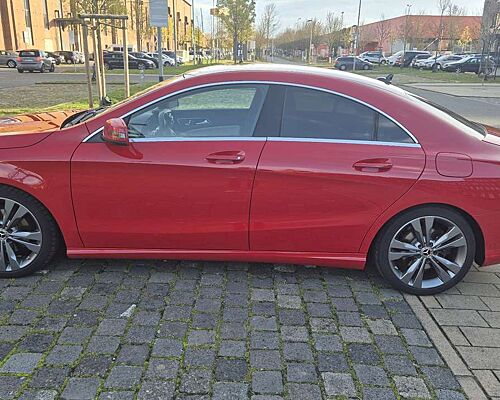 Mercedes-Benz CLA 220 4Matic 7G-DCT Peak Edition