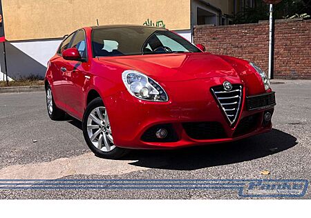 Alfa Romeo Giulietta Turismo*Pano*Schiebe*Sport*SHZ*Tempo*