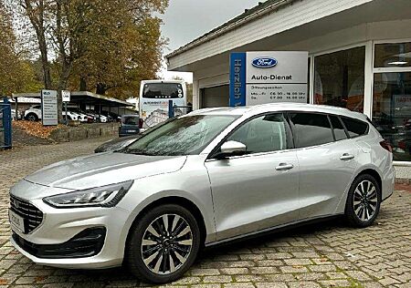 Ford Focus gebraucht kaufen Ford Focus Titanium X