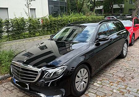 Mercedes-Benz E 220 d (213.204)