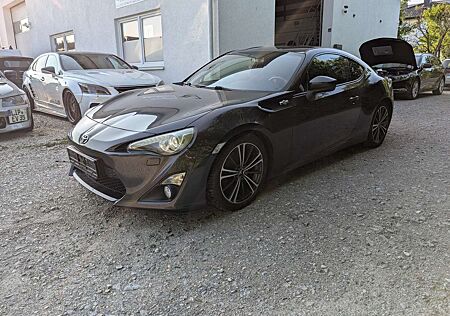Toyota GT86 Xenon/Navi/Klimaautomatik/Eibach Federn/Keyless Go