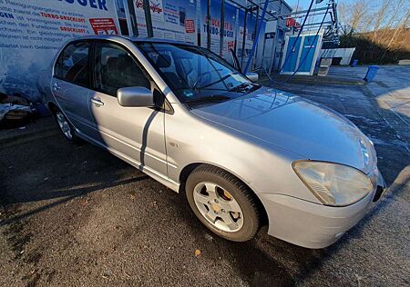 Mitsubishi Lancer 1.6 Comfort