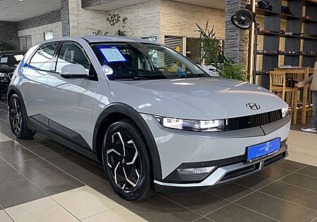Hyundai IONIQ 5 Dynamiq*NSCC*Wärmepumpe*LED*RCam*SOH100%