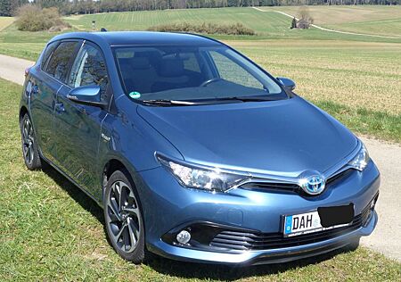 Toyota Auris Hybrid 1.8 VVT-i Hybrid Automatik Edition