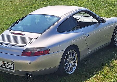 Porsche 996 911 Carrera 4, dt. Fahrzeug, Herbstpreis!