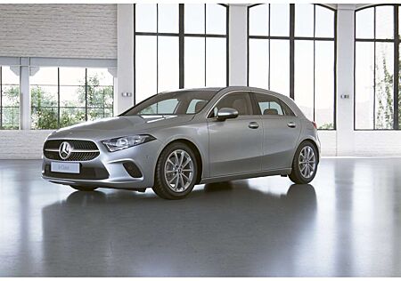 Mercedes-Benz A 200 gebraucht kaufen Mercedes-Benz A 200 +MBUX+Carbon+Progressive+NAVI+SHZ+PDC