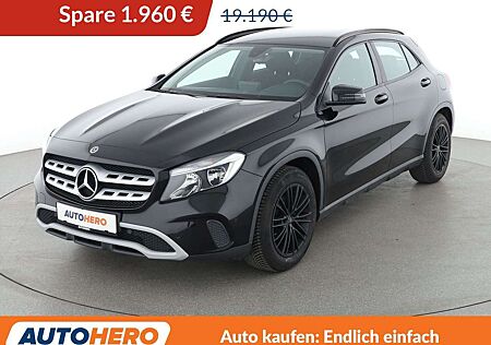 Mercedes-Benz GLA 180 *NAVI*TEMPO*PDC*CAM*SHZ*KLIMA*GARANTIE*